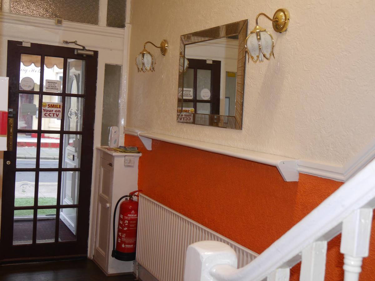 The Stone House Hotel Blackpool Bagian luar foto