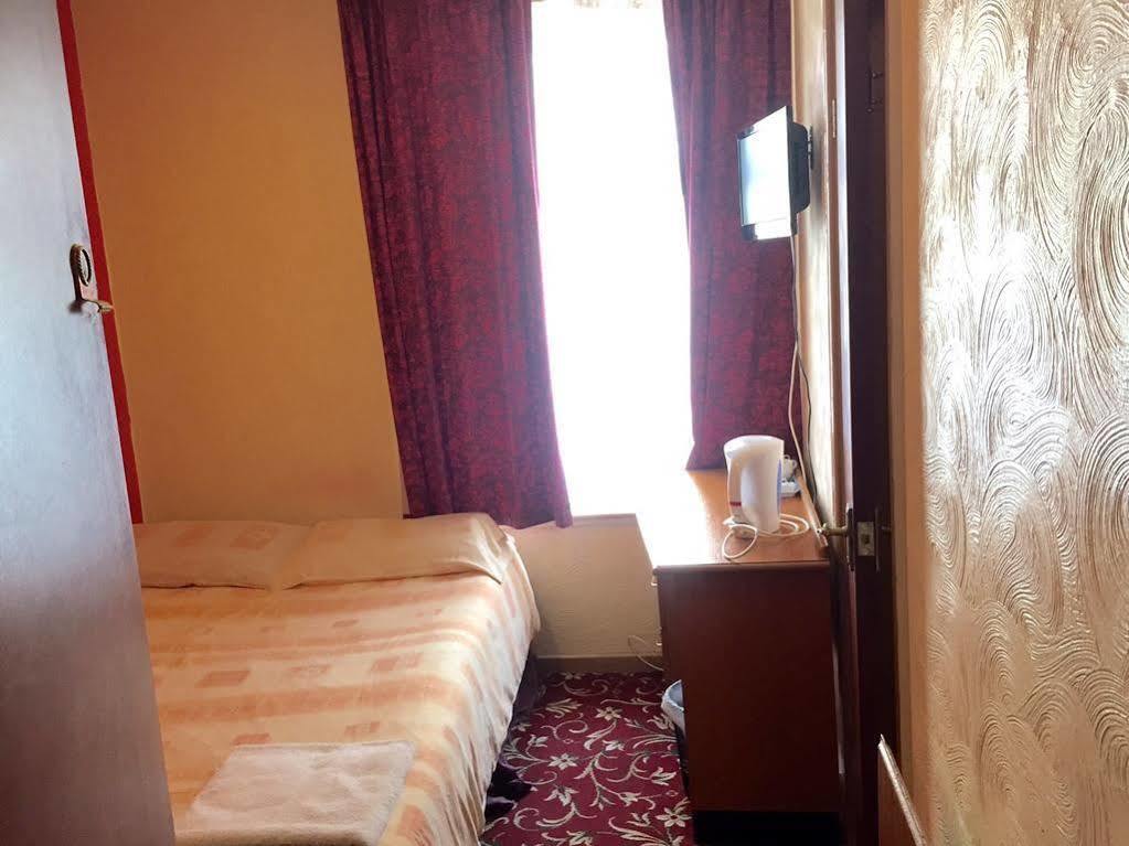 The Stone House Hotel Blackpool Bagian luar foto